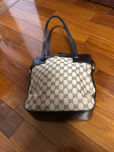 GUCCIのトートバック