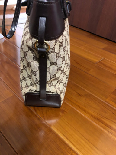 GUCCIのトートバック