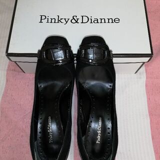 Pinky&Dianna　ヒールの画像