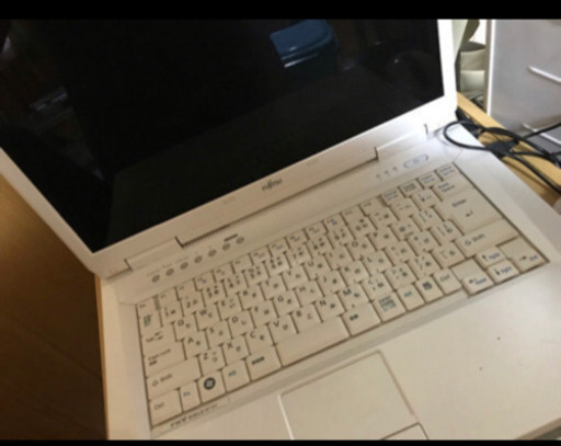 ノートパソコンFUJITSU