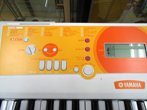 YAMAHA 電子キーボード EZ-J210 61鍵盤 ポータブルキーボード ピアノ スタンド付き 61鍵盤 ヤマハ    ☆ PayPay(ペイペイ)決済可能 ☆ 札幌市 清田区 平岡