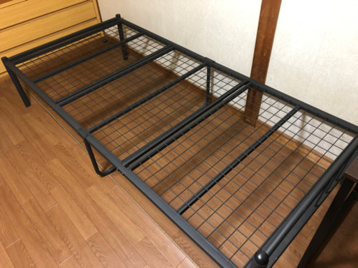 パイプベッド