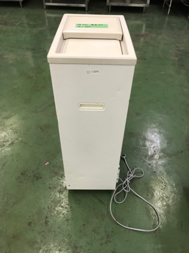 サンデン業務用冷凍ケース(小)