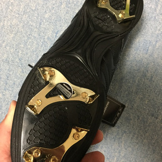 新品の野球金具スパイク半額以下の画像