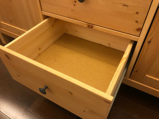 26木まで限定　IKEA イケア　サイドボード　チェスト　hemnes 定価四万円