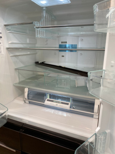 【トレファク 南浦和店】大型冷蔵庫　670l  保証付