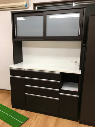 【リサイクルサービス八光　田上店　配達・設置OK】エナメルホワイト＆ダークブラウン　大型食器棚