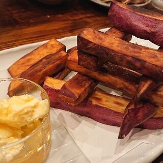 今日12/16の夜、カフェ&バーへ