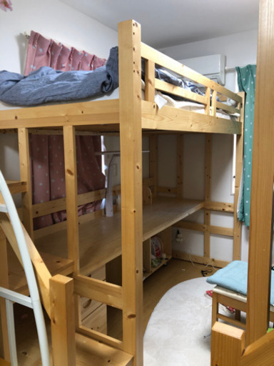 ロフトベッド　学習机付き