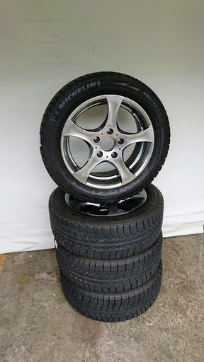 ◆BMWスタッドレスタイヤ付アルミホール　１６インチ◆