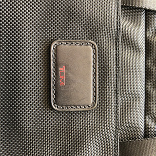 TUMI ミニバックの画像
