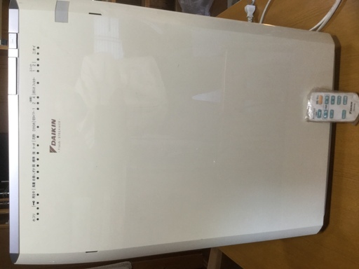 ダイキン空気清浄機　MC709K-W