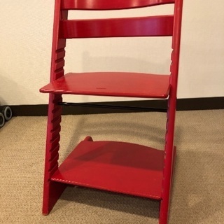Stokke trip trapp 赤