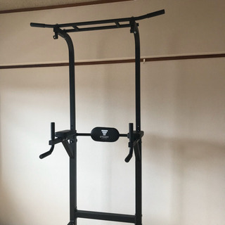 チンニングスタンド　筋力トレーニング器具