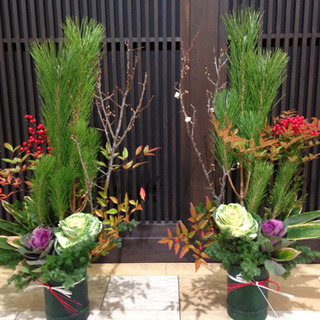 皆勤でお正月のお花プレゼント🌺年末お花屋さんでアルバイト！の画像