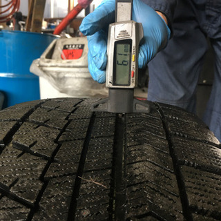 値下げしました。ブリザックVRX 245/50r18  日産フーガで使用の画像