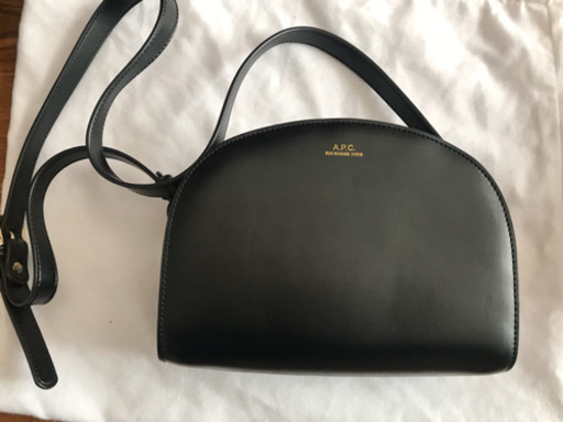 A.P.C Demi ume バック