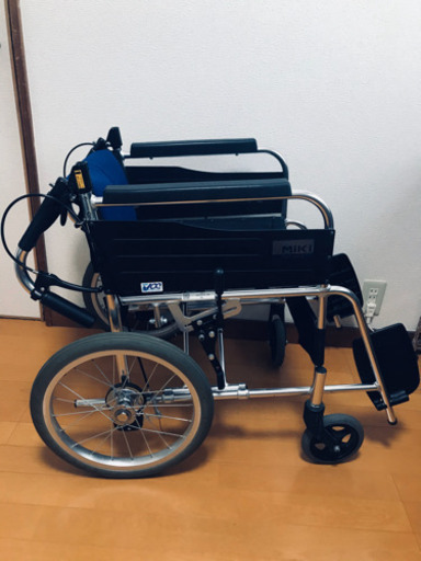 車椅子介助型　MiKi  BALシリーズ