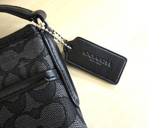 本物 未使用 COACH/コーチ シグネチャー ショルダーバッグ F29960 ブラック 札幌市 白石区 東札幌