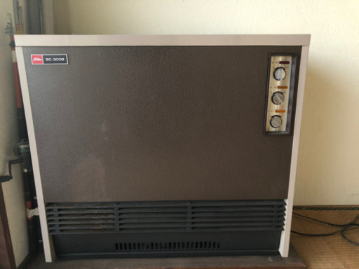 東芝　蓄熱電気暖房機