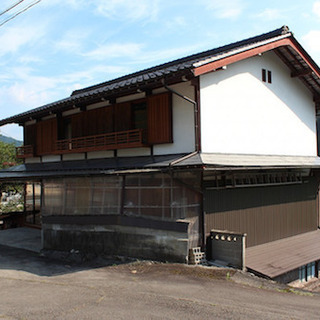 【大自然を満喫したい方、田舎暮らしに最適】13DKのおうちを格安...