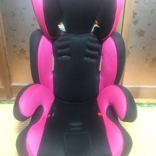 車のジュニアシート