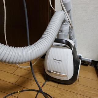 Panasonic　紙パック式掃除機