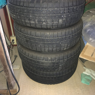 スタッドレスホイル付き　