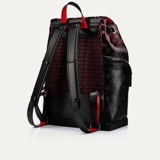 非常に入手困難‼️【日本完売コレクション品 ルブタンリュック】男女兼用･正規品の画像
