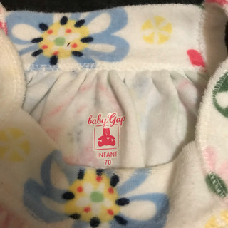 乳児服　baby Gap の画像