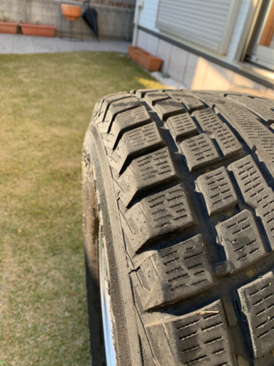 スタッドレスタイヤ　ホイールセット　265/70R16