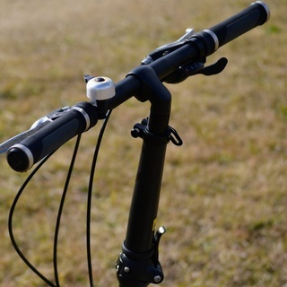 20インチアルミフレーム折りたたみ自転車 7段変速 名古屋近郊配達応談 Alloy-frame folding bike with 7 speedsの画像