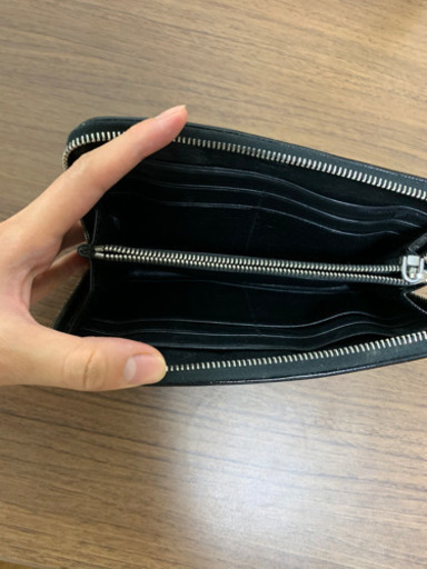 PRADA☆限定品☆長財布