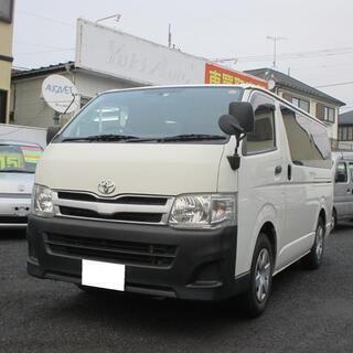 トヨタ　ハイエースバン　24年