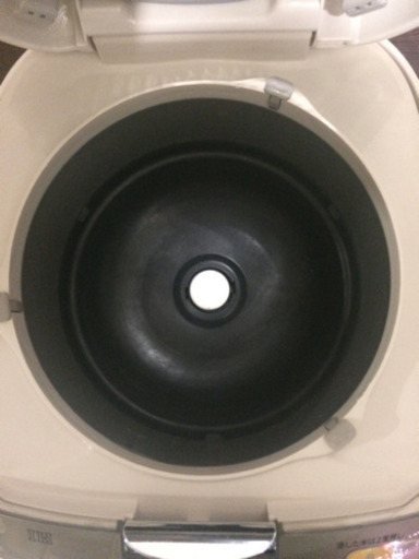 [〆][美品]IHジャー炊飯器(5.5合炊き)