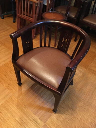 木製飾り彫椅子　4脚