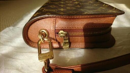 ルイヴィトンセカンドバック