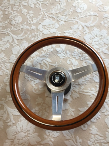 お値下げしました！ナルディ ハンドル クラッシックウッド 32φ