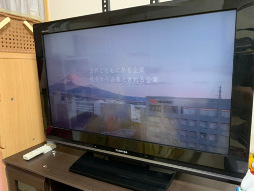 液晶テレビ