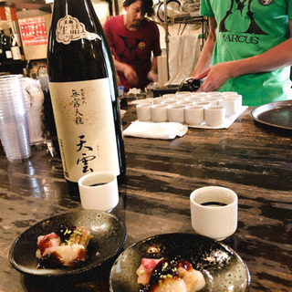 忘年会がてら飲みに行きませんか！