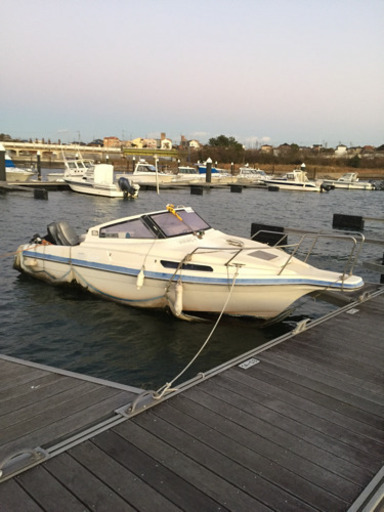 プレジャーボート