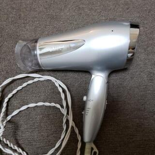 ドライヤー　コイズミの画像