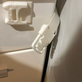 急募　白いドレッサーの画像