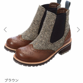 ショートブーツ
