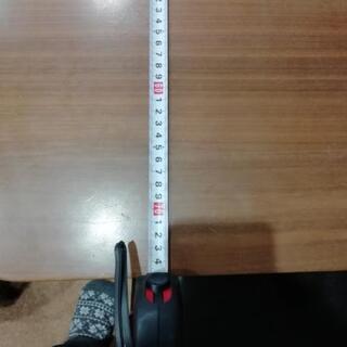ダイニングテーブルの画像