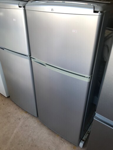 激安！！　状態きれいです！！　２ドア冷蔵庫　８，８００円