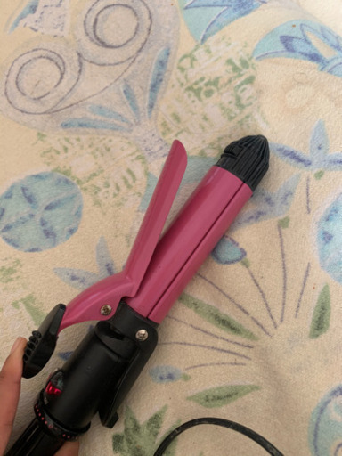 ヘアアイロン　カールもストレートもできます！