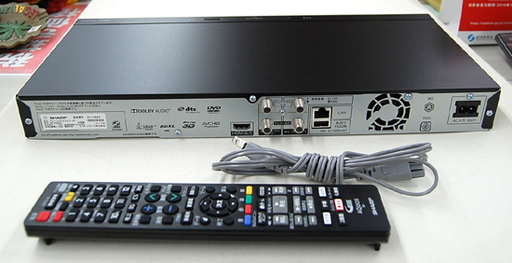 SHARP ブルーレイディスクレコーダー BD-NS520 2017年 AQUOS Blu-ray 取扱説明書・リモコン・B-CASカード付 シャープ ☆ PayPay(ペイペイ)決済可能 ☆ 札幌市 清田区 平岡