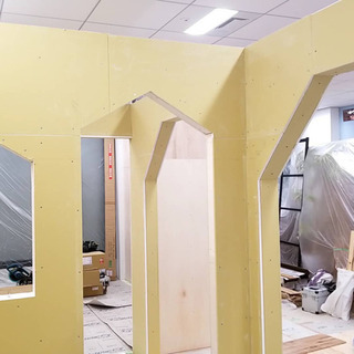 ☆【小牧市】内装職人！軽天、ボード、床、造作大工大募集！業界初週休２日制の画像