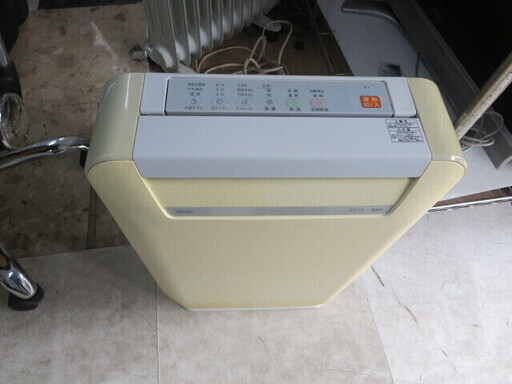 TOSHIBA 除湿器RAD-N63 2011年製夜8時半まで営業中！